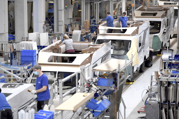 Euro zone business activity remains robust in November